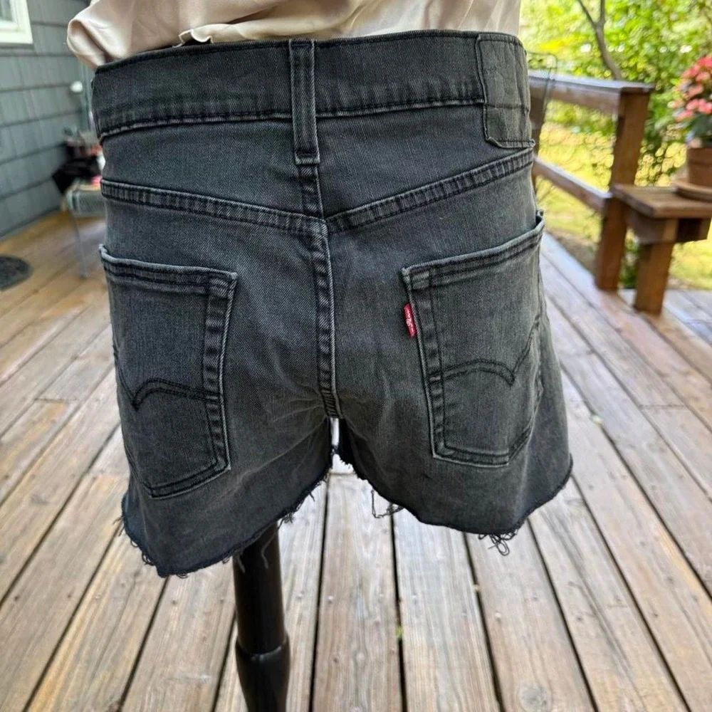 Levis Denim Cut Off Shorts Washed Black Gray Frayed Hem Mens 30
